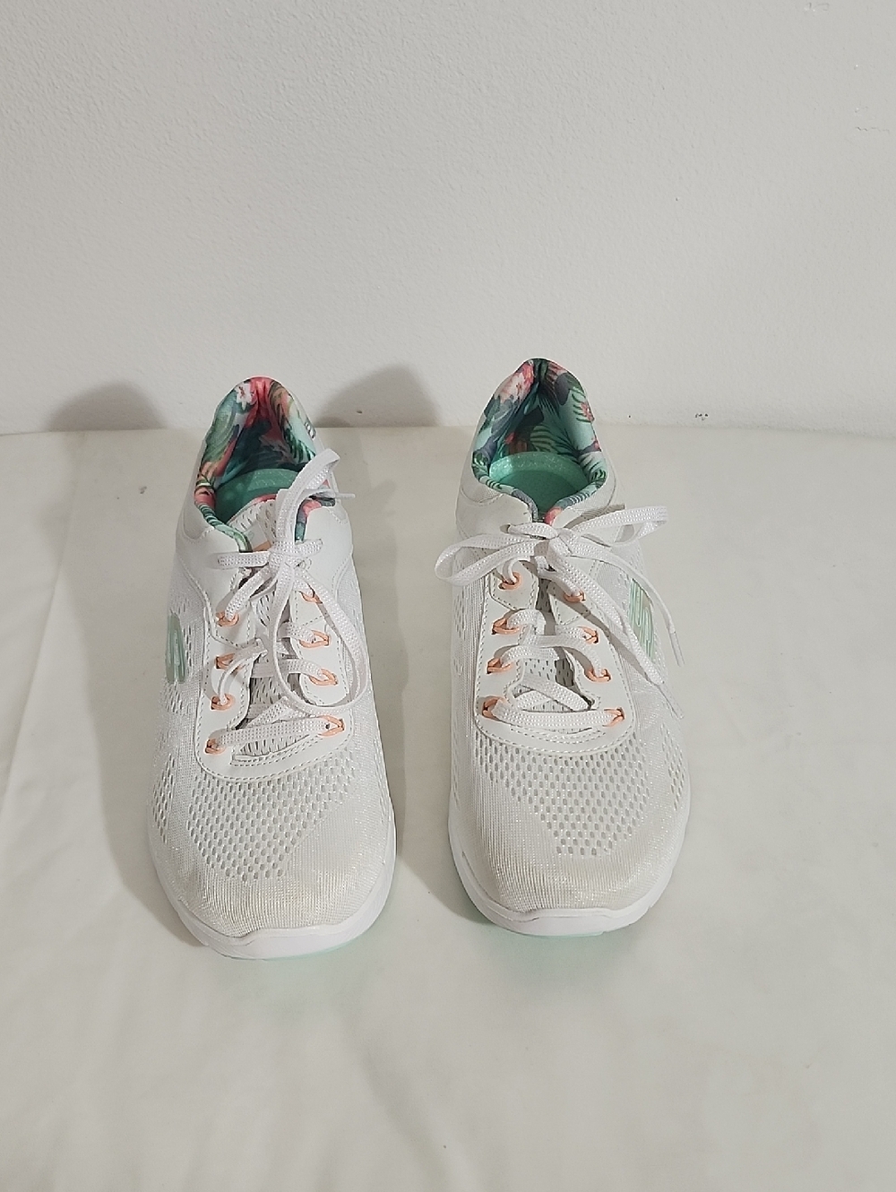 Skechers White Athletic Women's Sneakers with Floral Lining